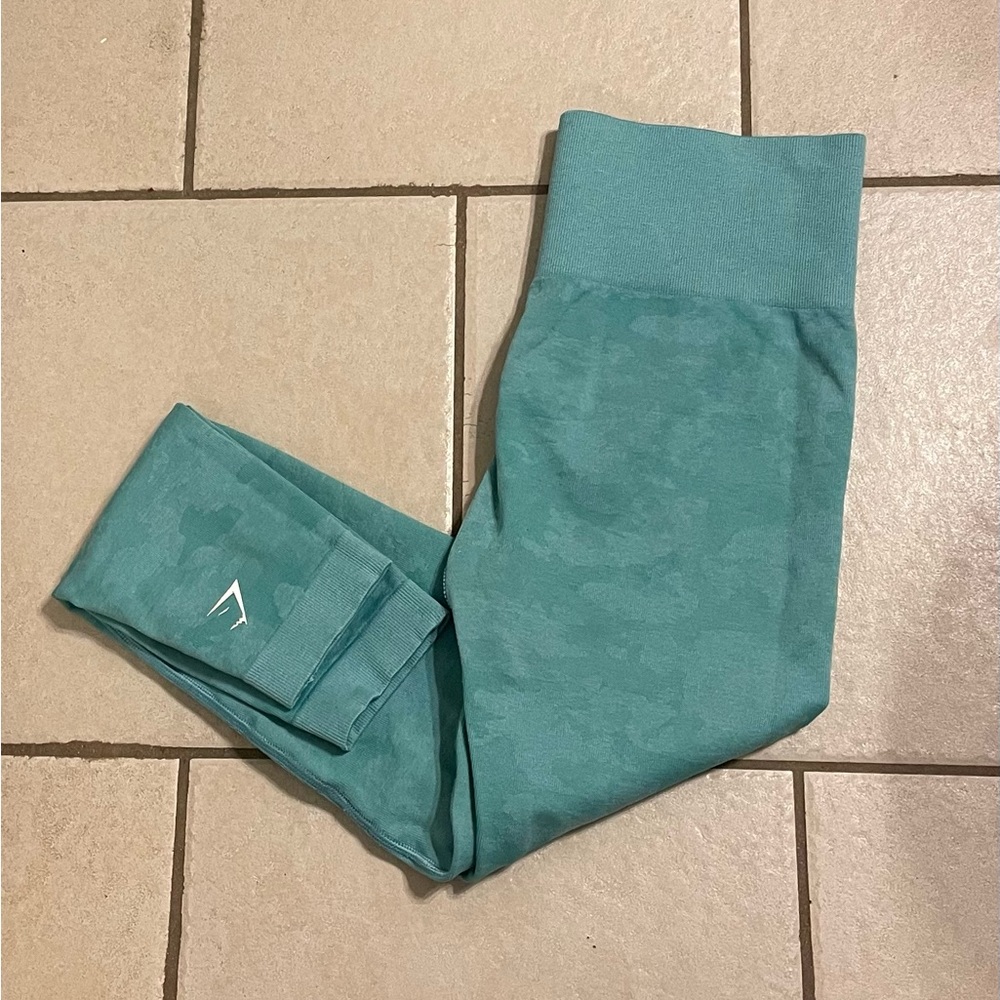 Gymshark Adapt Camo Seamless Leggings size medium